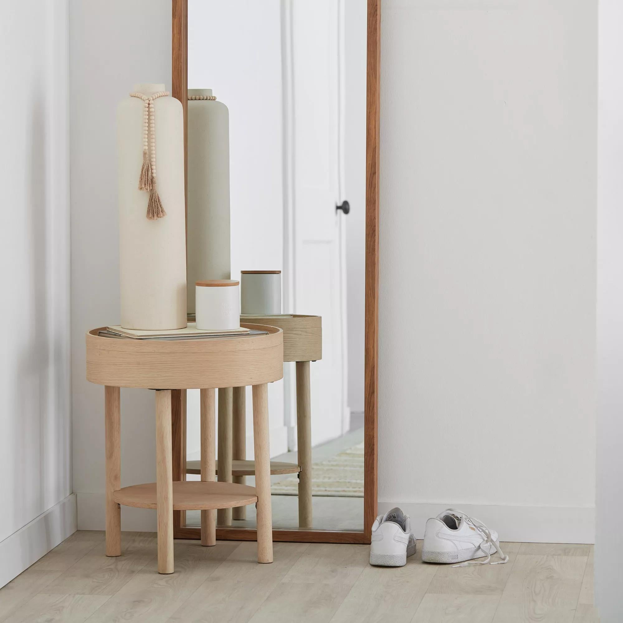 Wooden Round Side Table with Lift Top – Bouclair